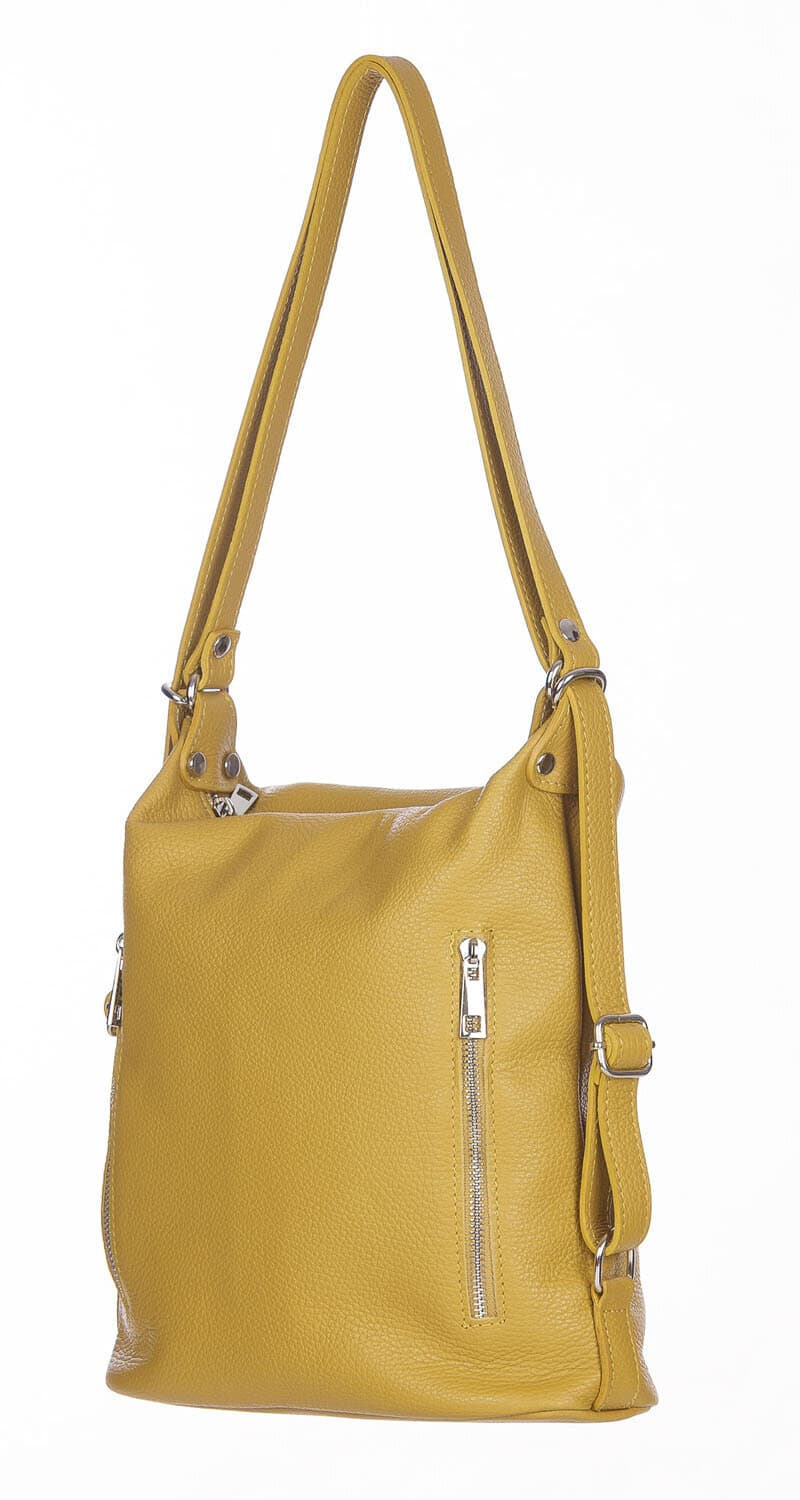 Borsa zaino donna MONTE CATRIA in vera pelle morbida martellata, colore GIALLO OCRA, CHIARO SCURO, Made in Italy