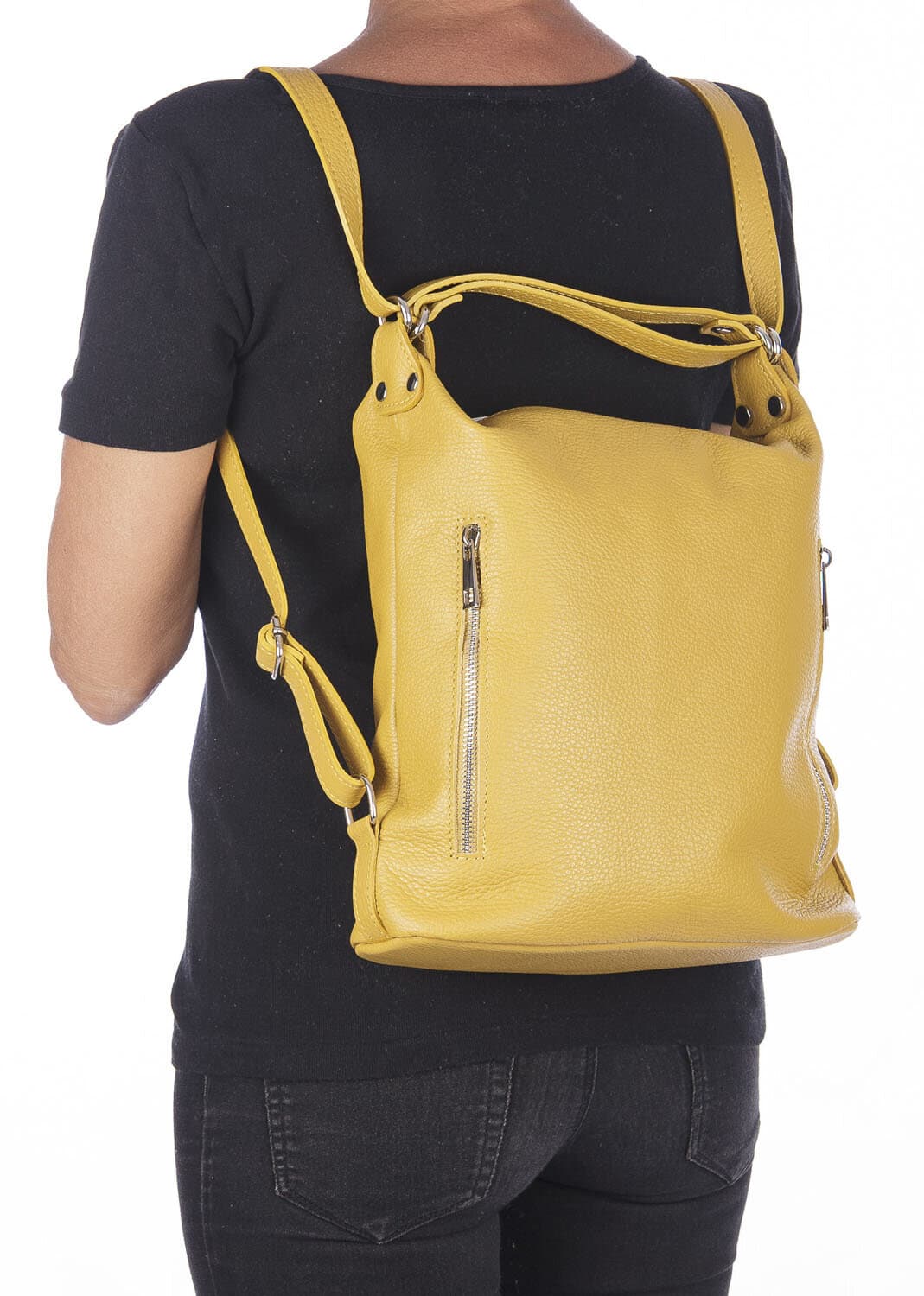 Borsa zaino donna MONTE CATRIA in vera pelle morbida martellata, colore GIALLO OCRA, CHIARO SCURO, Made in Italy