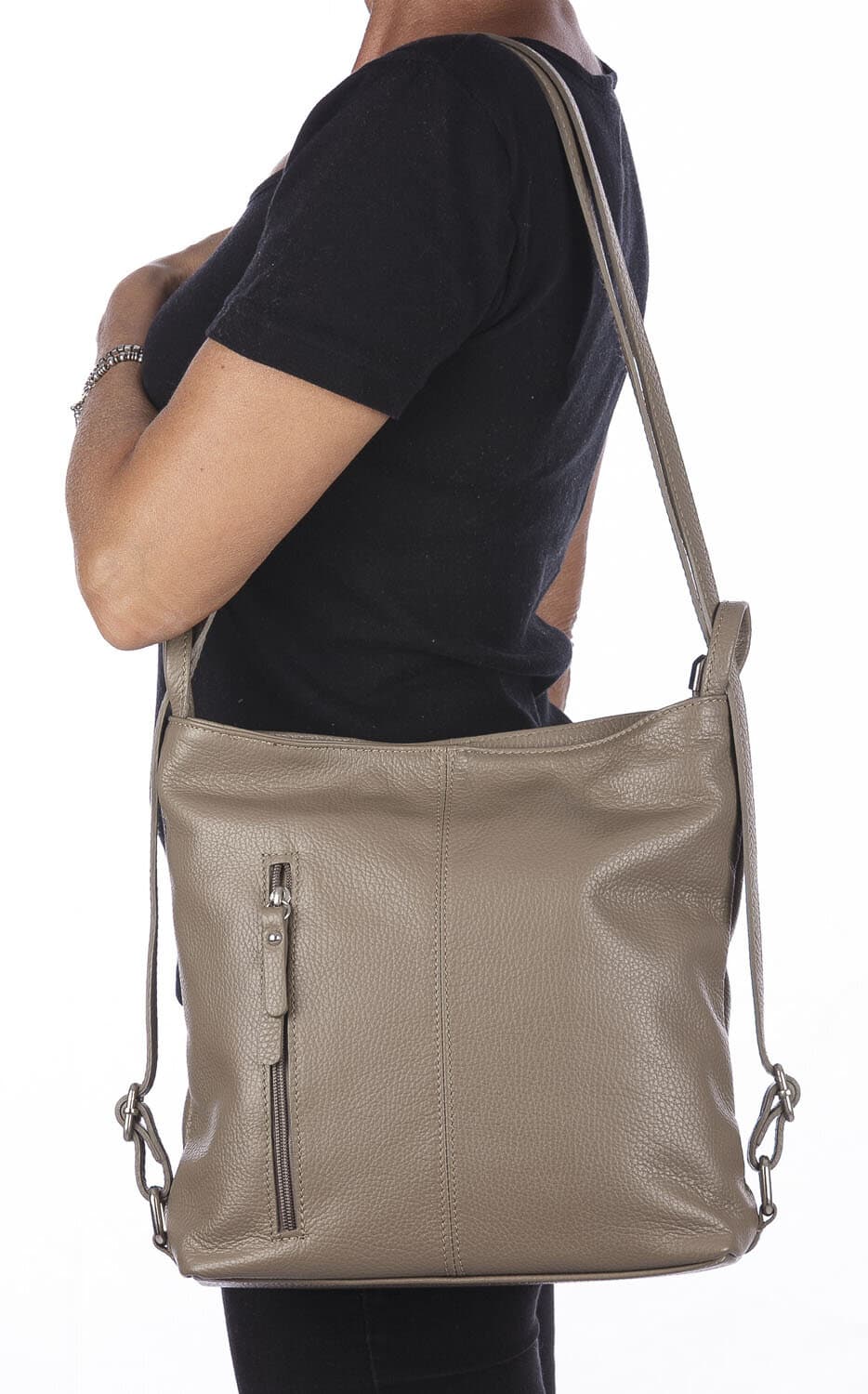 Borsa zaino donna MONTE CATRIA in vera pelle morbida martellata, colore TAUPE, CHIARO SCURO, Made in Italy