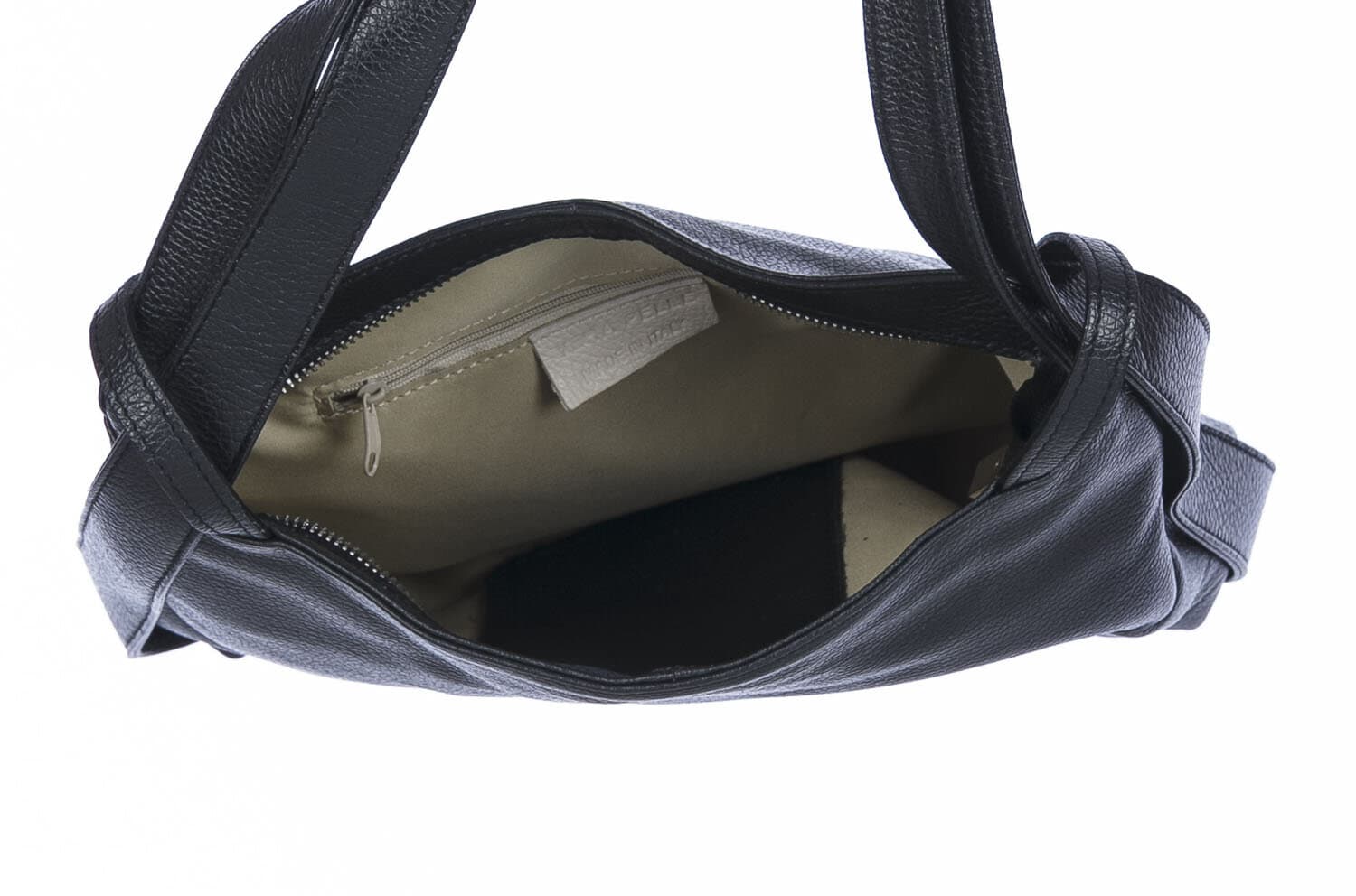 Borsa zaino donna OLIVIA, in vera pelle morbida martellata, colore NERO, CHIAROSCURO, Made in Italy