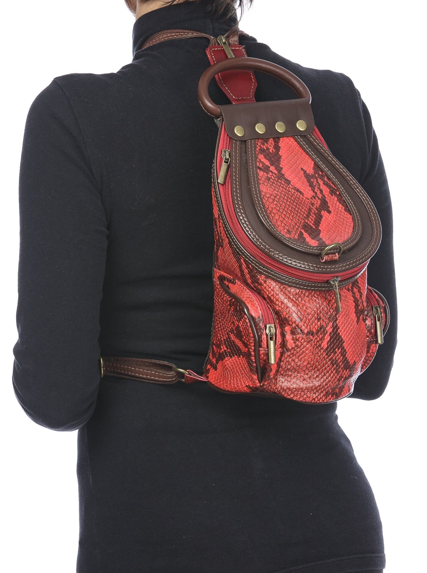 Borsa zaino donna in vera pelle MONTE HALLA, colore ROSSO/MARRONE/FANTASIA PITONATA, CHIAROSCURO, MADE IN ITALY