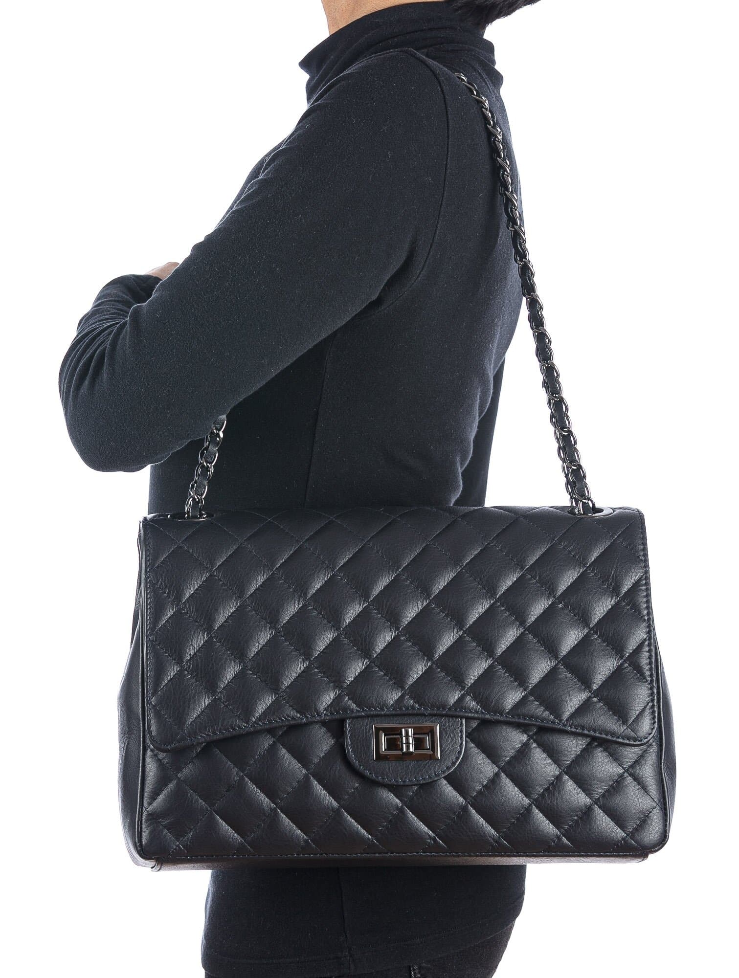 Borsa a spalla da donna in vera pelle CHARLOTTE MAXI, colore NERO, catene canne di fucile, CHIAROSCURO, Made in Italy - P003358