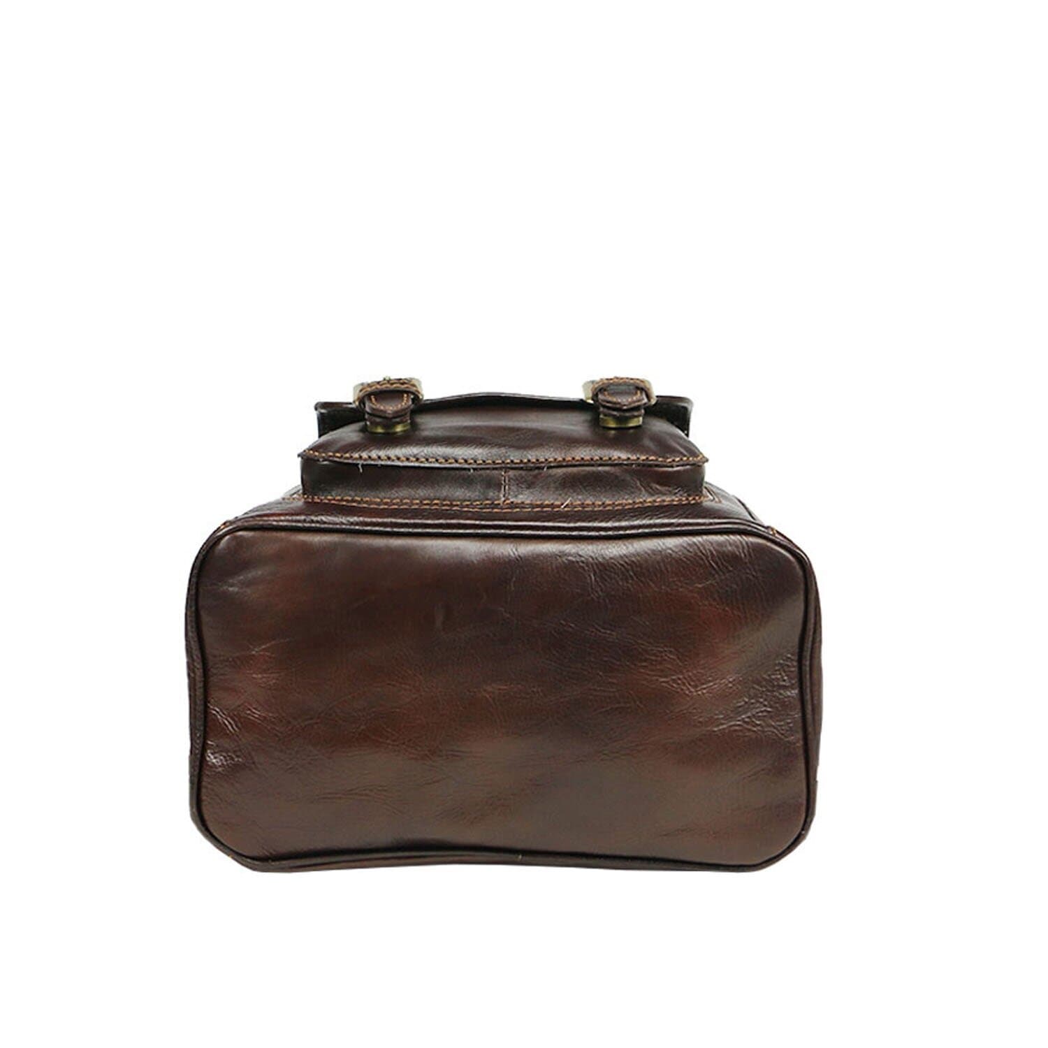 Borsa zaino donna MONTE DOSSO ALTO, in vera pelle tamponata, colore TESTA DI MORO, CHIAROSCURO, Made in Italy.