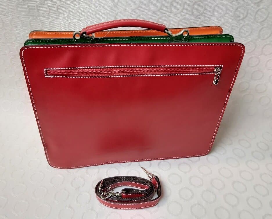 ELVI XXL base Rosso: Cartella ufficio/lavoro in vera pelle CHIAROSCURO, Made in Italy adatta a computer Pc portatile 15 pollici, brochure grandi, cartelle e fogli formato A3 (Borsa)