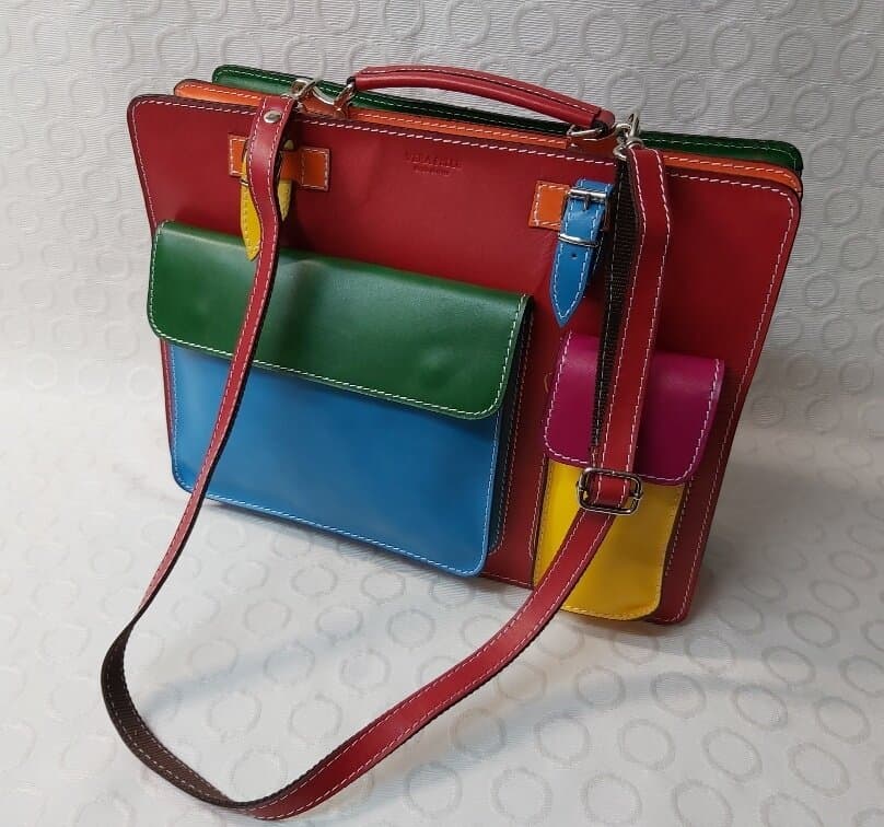 ELVI XXL base Rosso: Cartella ufficio/lavoro in vera pelle CHIAROSCURO, Made in Italy adatta a computer Pc portatile 15 pollici, brochure grandi, cartelle e fogli formato A3 (Borsa)