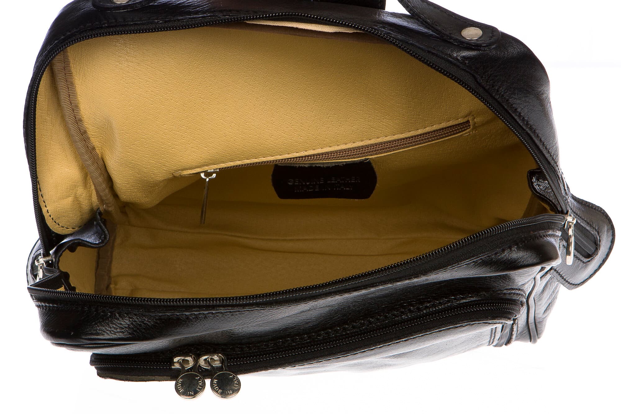 Borsa zaino in vera pelle CHIAROSCURO mod. MONTE BIANCO colore NERO Made in Italy.