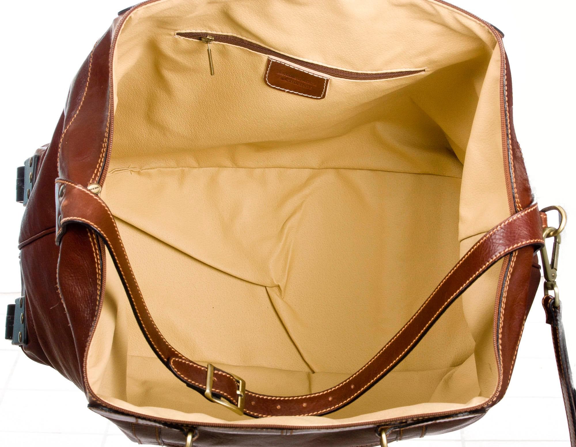 Borsone viaggio in vera pelle CHIAROSCURO mod. BRENTA colore MARRONE Made in Italy.