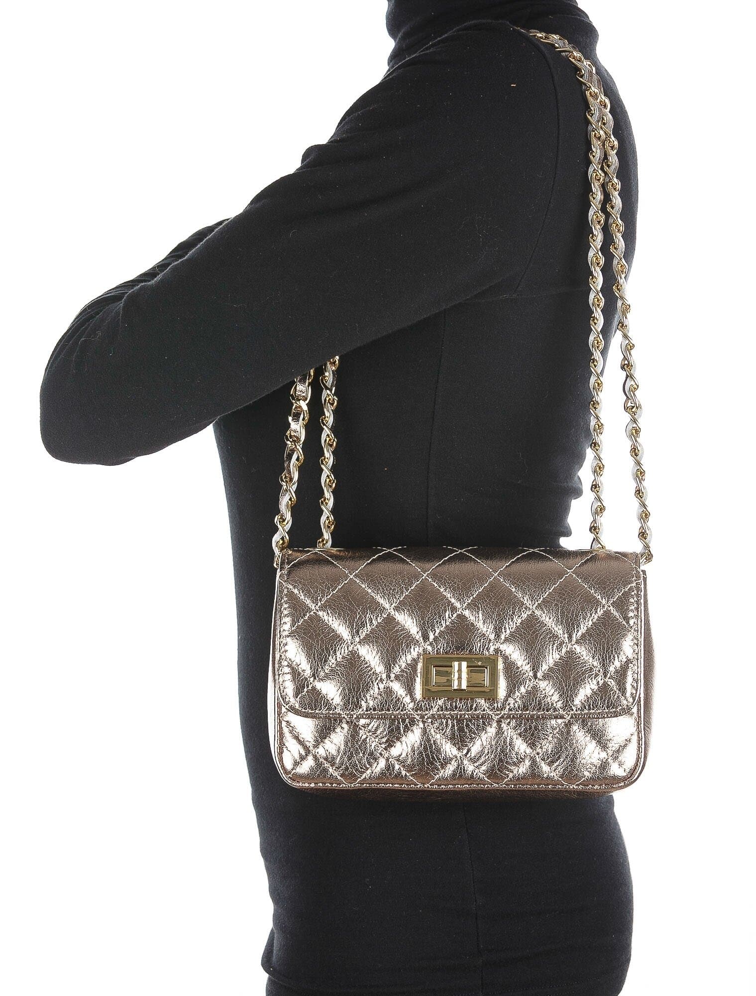 Borsa a spalla da donna in vera pelle CHARLOTTE MINI, colore ORO METALLIZATO, CHIAROSCURO, Made in Italy.