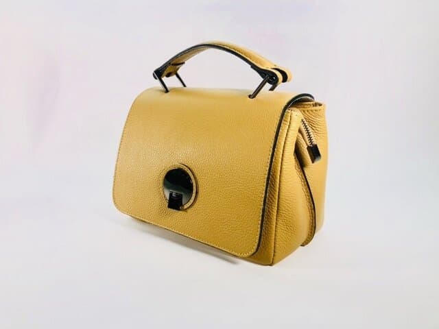 Borsa donna in vera pelle, CHIAROSCURO, mod EVELIN colore giallo, senape, Made in Italy.