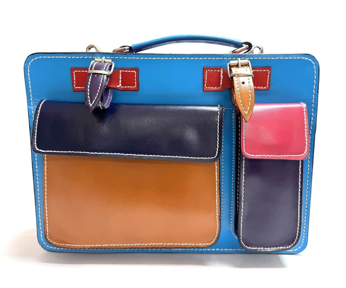 Borsa unisex in vera pelle ELVI MEDIUM, colore, MULTICOLORE, colore base AZZURRO, con tracolla, CHIAROSCURO, Made in Italy. Misura ideale per tablet di media dimensione/ agende di lavoro.