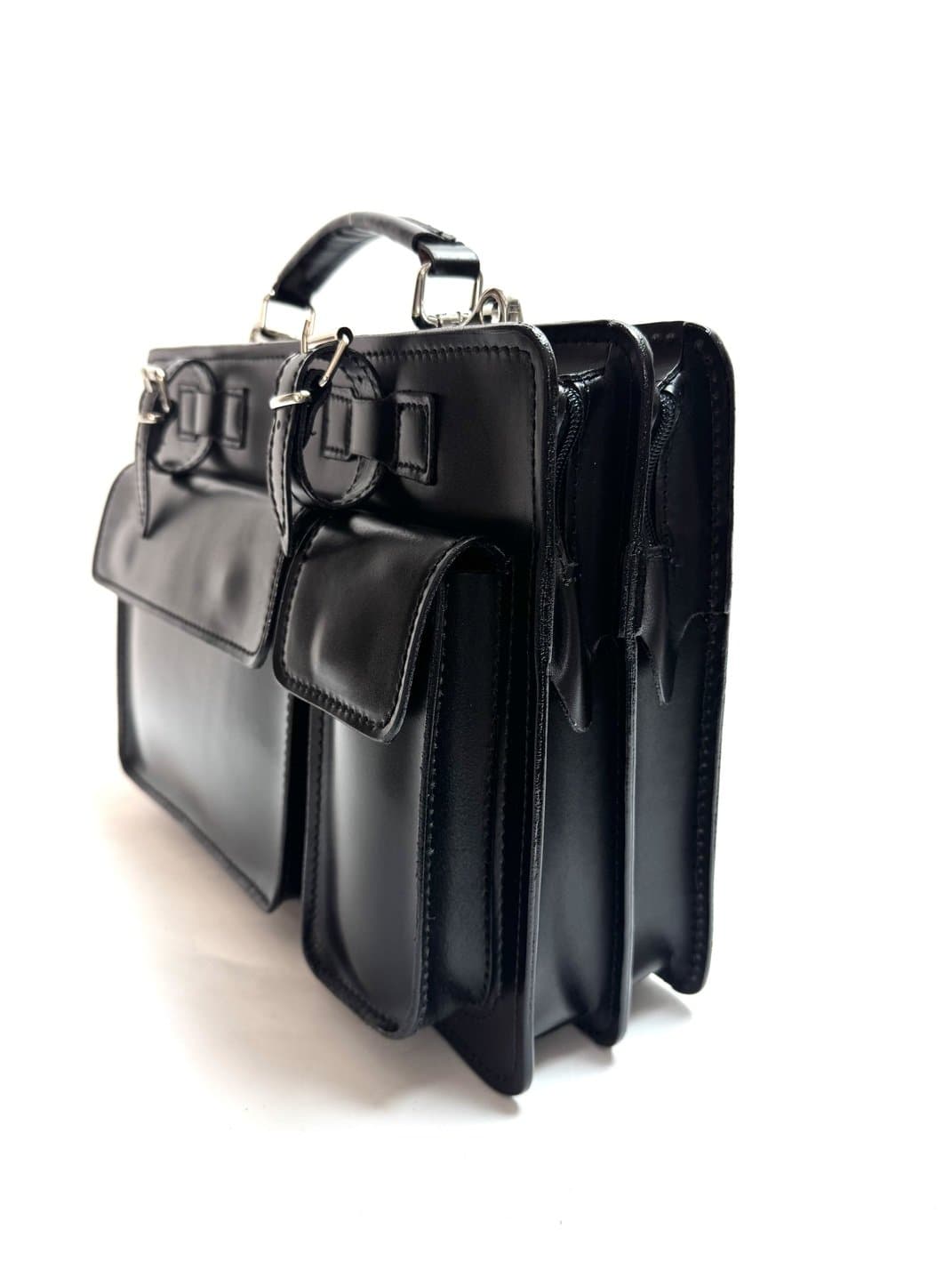 Cartella ufficio / lavoro in vera pelle CHIAROSCURO mod. ALEX medium colore NERO Made in Italy. Misura ideale per tablet di media dimensione/ agende di lavoro