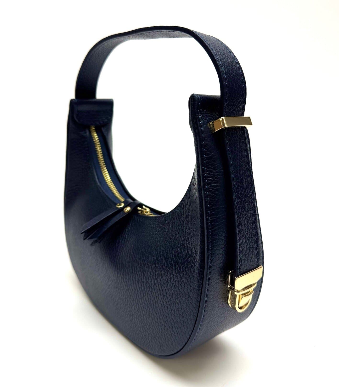 Borsa piccola in vera pelle martellata, modello MOANA, colore BLU SCURO, CHIAROSCURO, Made in Italy