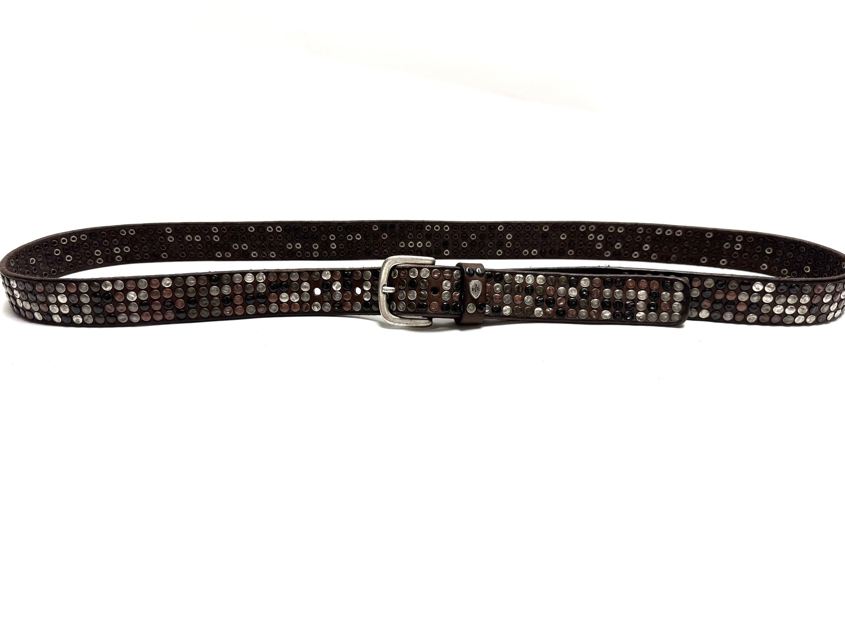 Cintura in vera pelle CHIAROSCURO - VLK mod. CALCUTTA MEDIUM colore TESTA DI MORO con borchie random Made in Italy