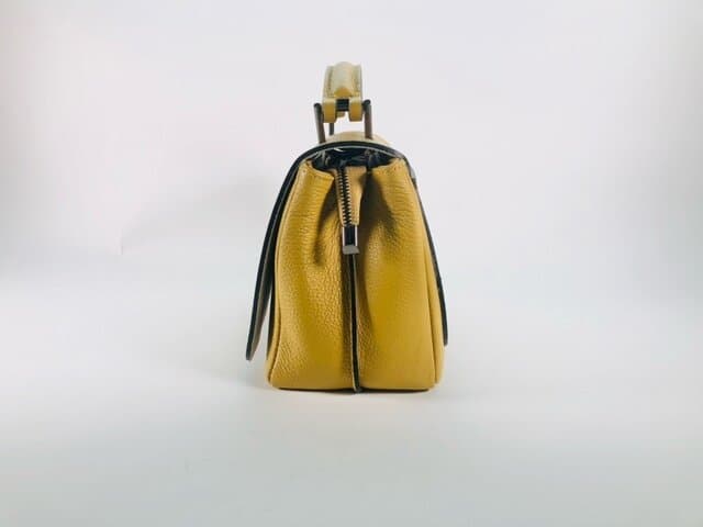 Borsa donna in vera pelle, CHIAROSCURO, mod EVELIN colore giallo, senape, Made in Italy.
