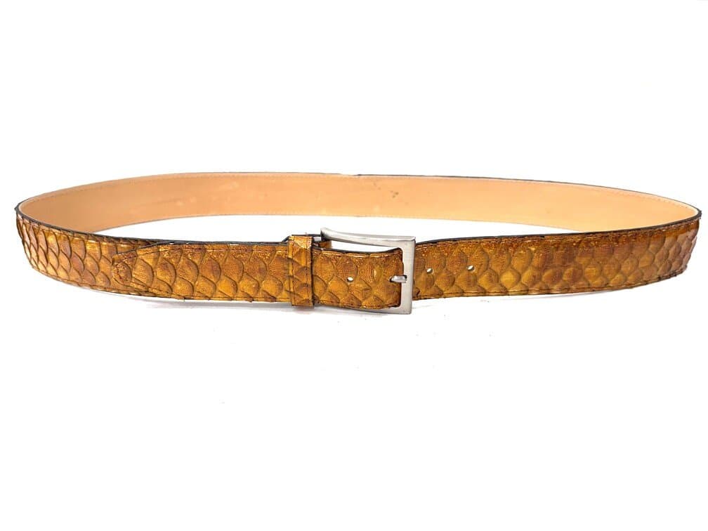 Cintura uomo in vera pelle di pitone CITES GUATEMALA, colore GIALLO OCRA, CHIAROSCURO, Made in Italy