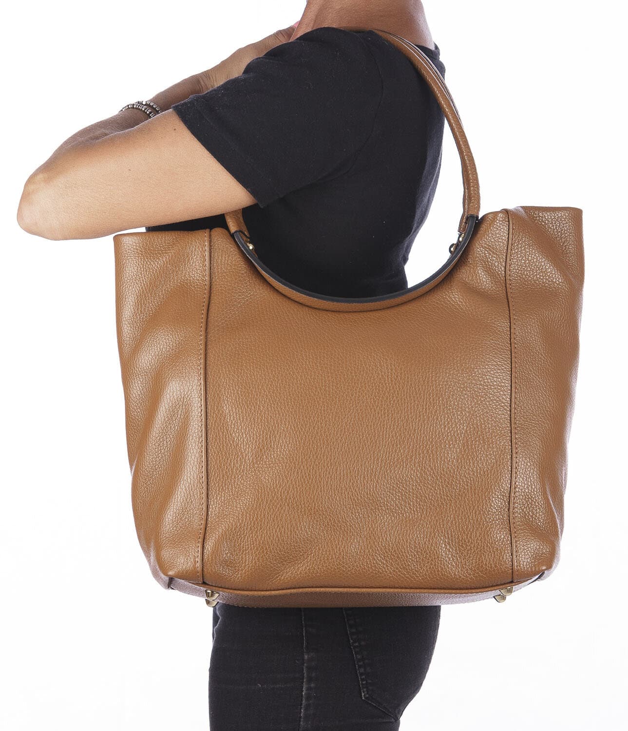 Borsa donna MATILDE a spalla in vera pelle morbida martellata, colore MIELE, CHIARO SCURO, Made in Italy