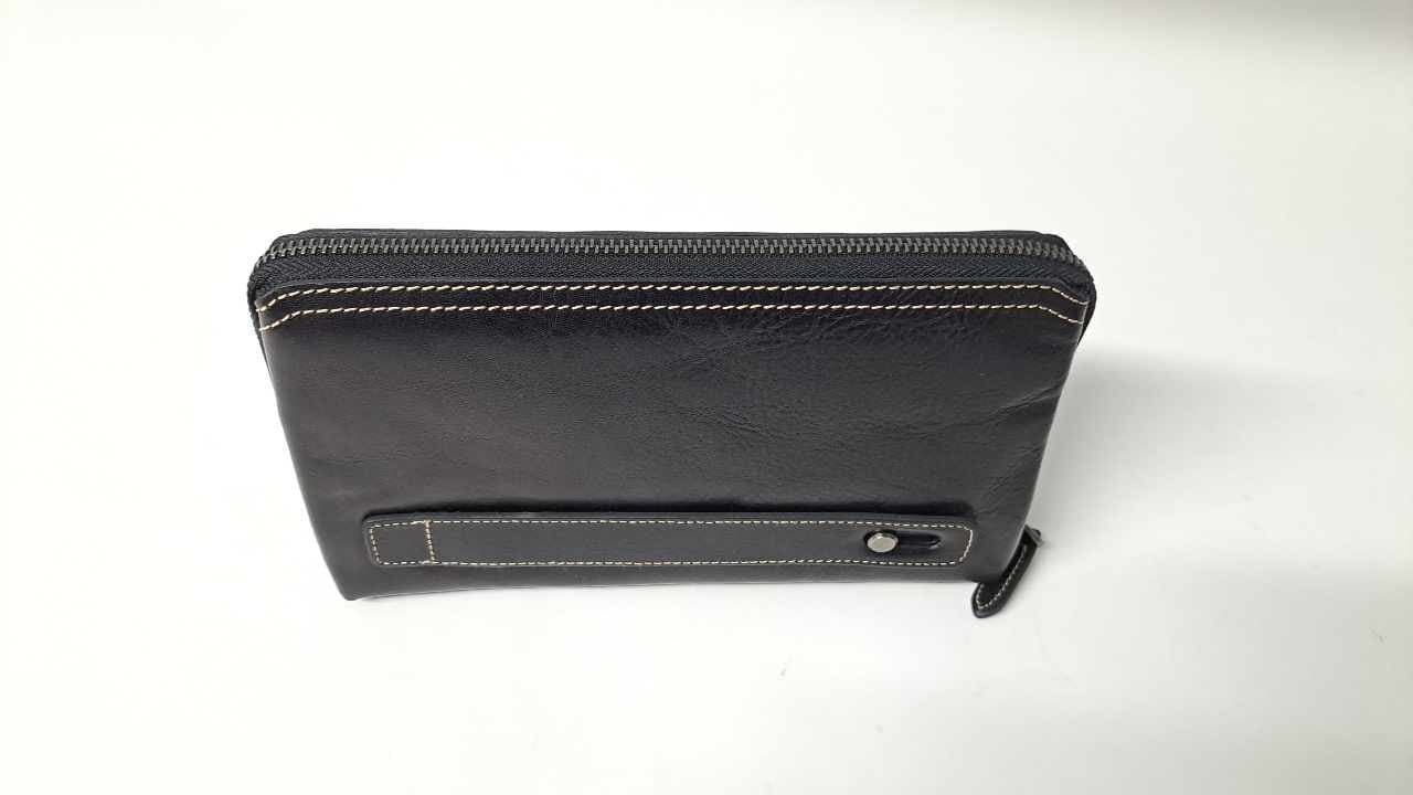 Pochette uomo a mano in vera pelle BLAKE, colore NERO, CHIAROSCURO, Made in Italy