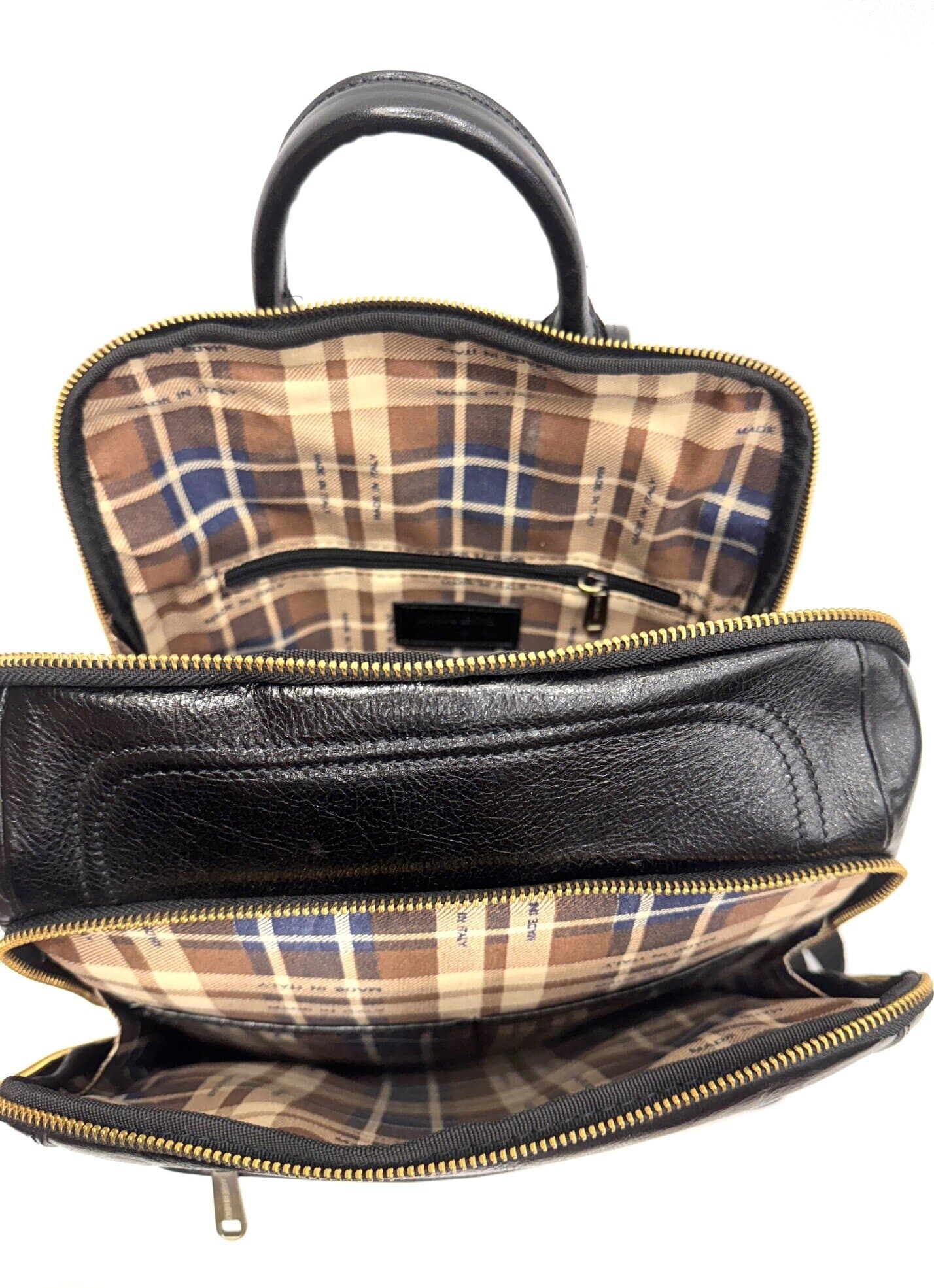 Borsa zaino in vera pelle CHIAROSCURO mod. MONTE PRATELLO, colore NERO, Made in Italy.