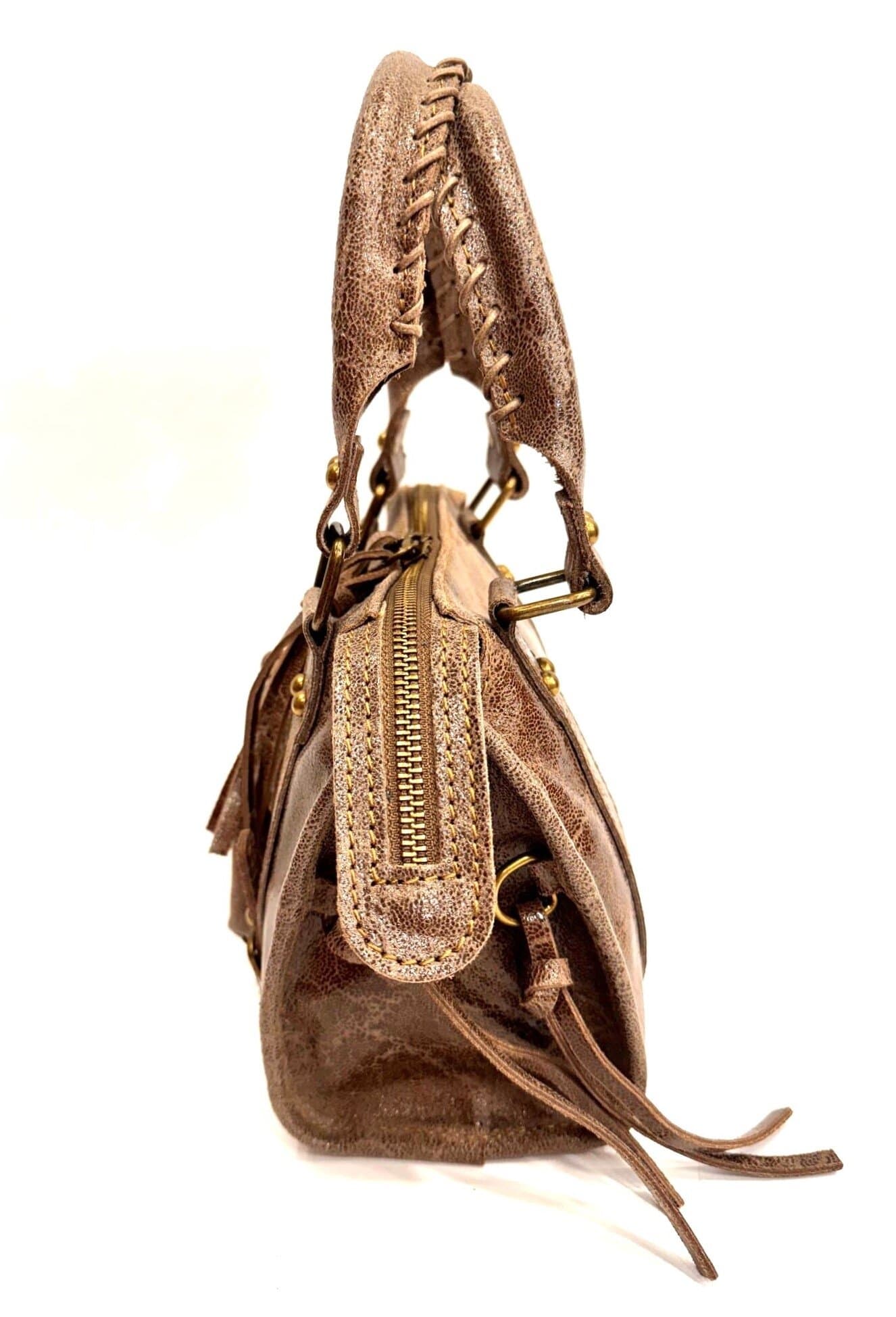 Borsa a tracolla da donna in vera pelle BELINDA SMALL, colore TAUPE, CHIAROSCURO, Made in Italy