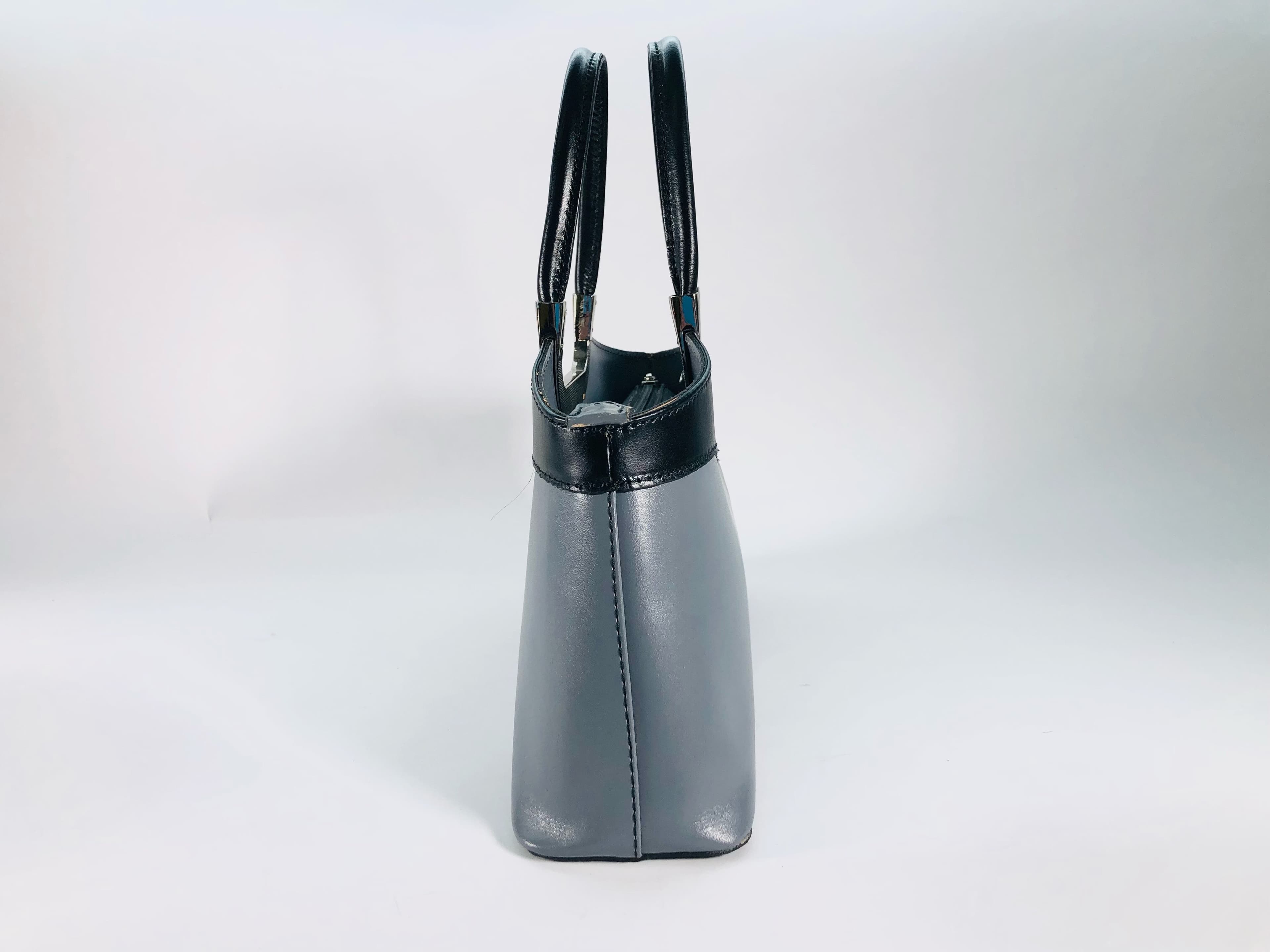 Borsa donna in vera pelle CHIAROSCURO mod. ROSSELLA, colore GRIGIO / MARRONE, Made in Italy.