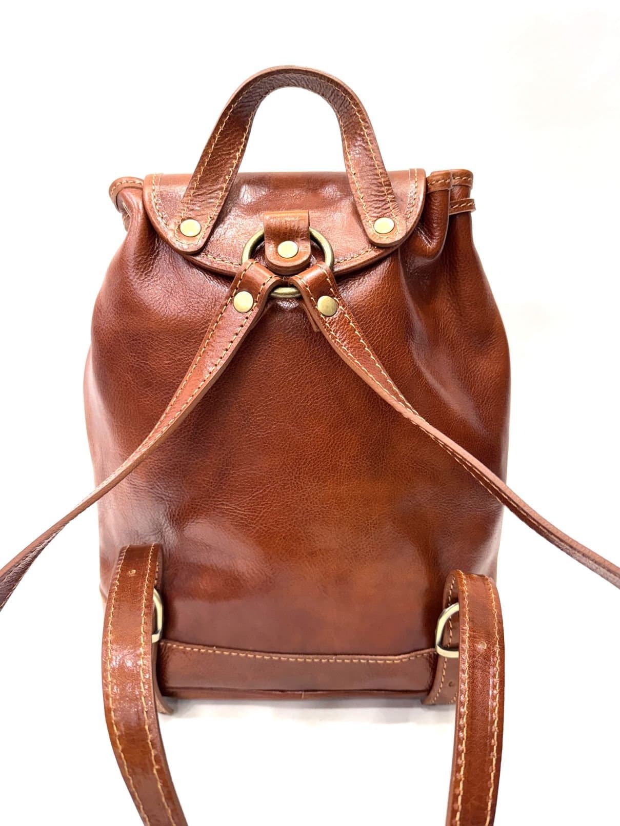 Zaino in vera pelle CHIAROSCURO mod. MONTE LEONE maxi colore MIELE Made in Italy.